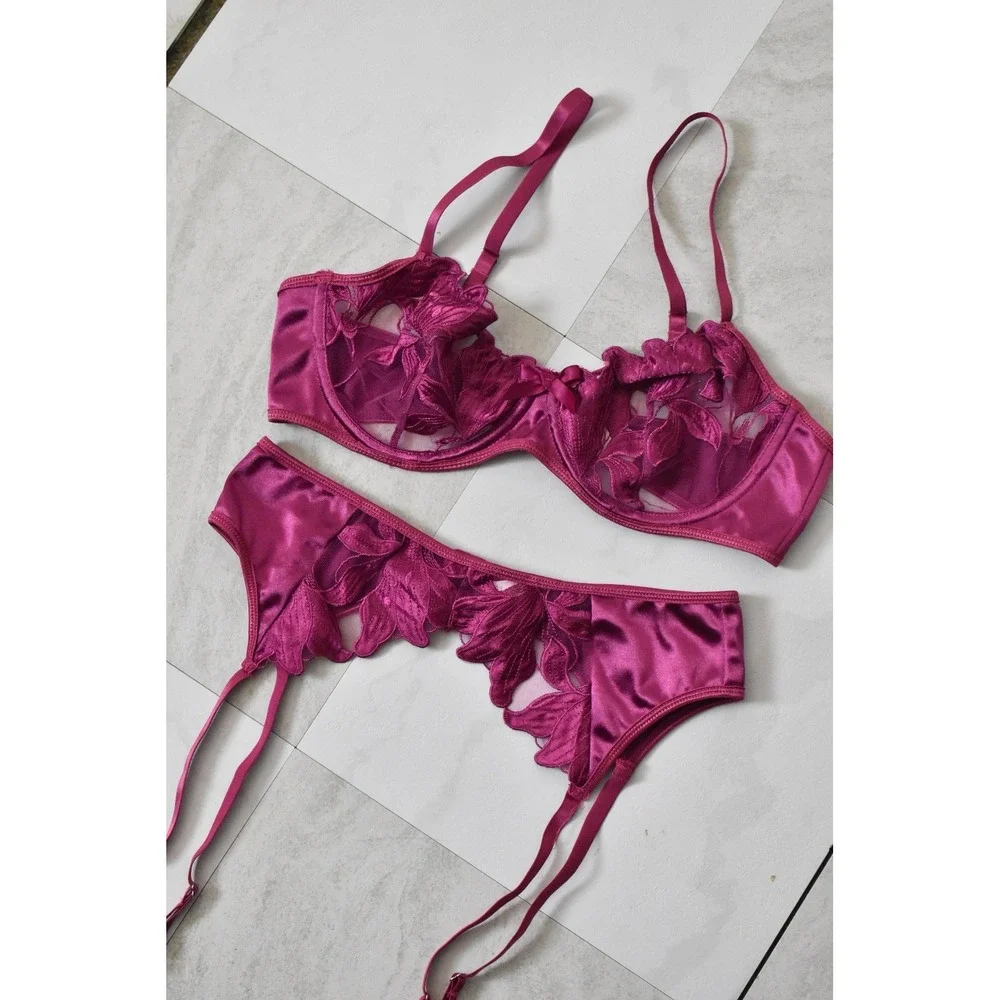 Unbranded lingerie set